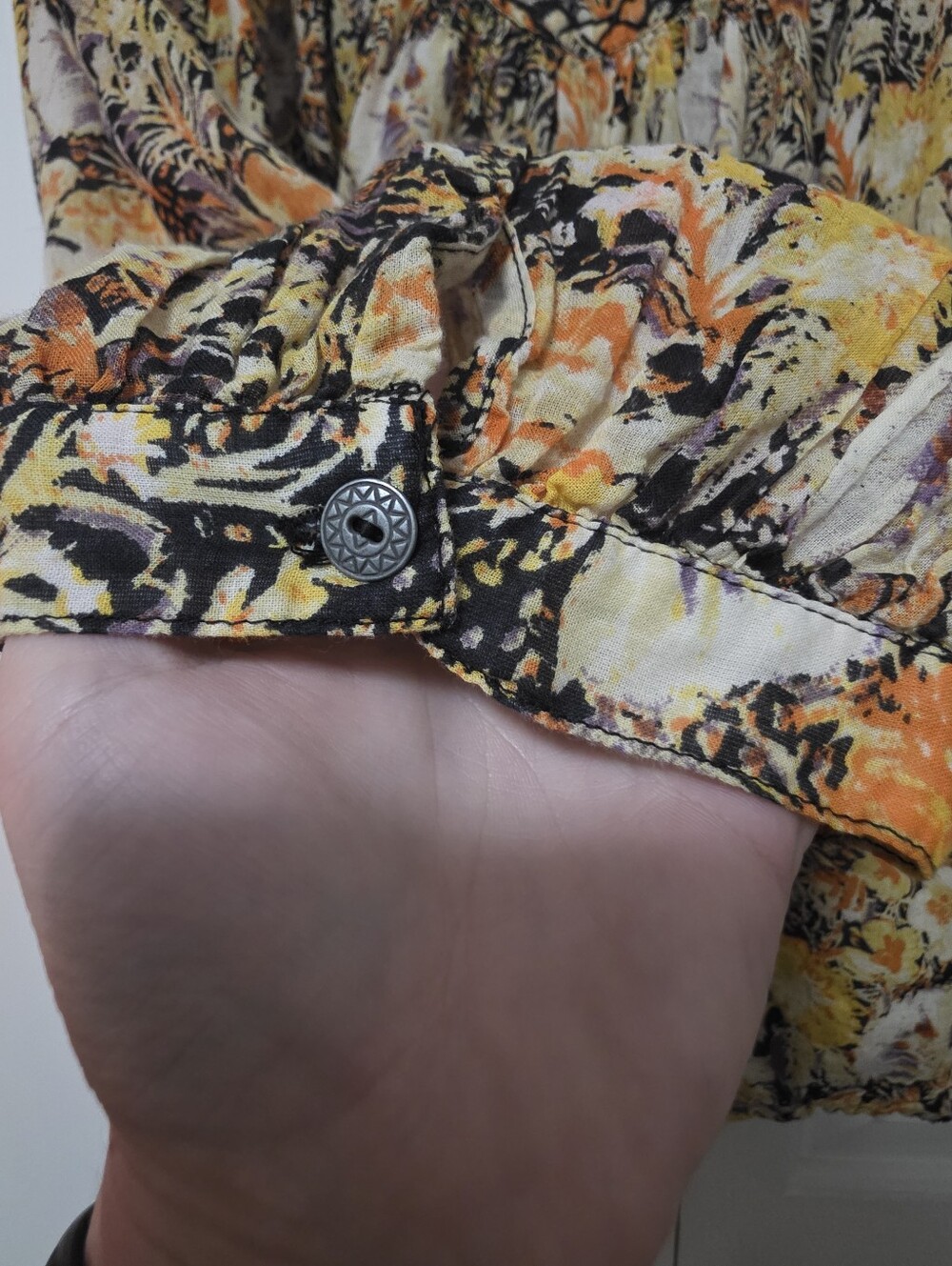 Free People We The Free Cool Meadow Printed Boho floral Top small Oversized - Picture 3 of 10